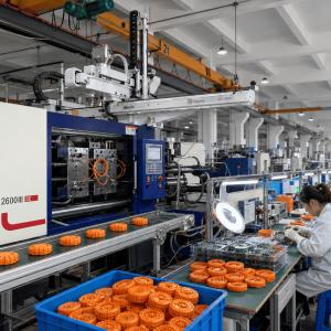 How to Choose LED Road Flares? A Supplier's Complete Buying Guide