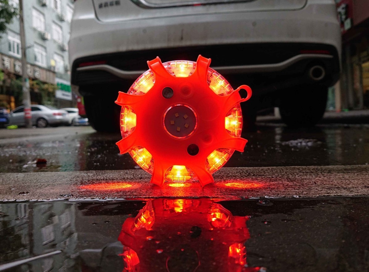 Hight Power Rechargeable LED Warning light with Long Running Hours