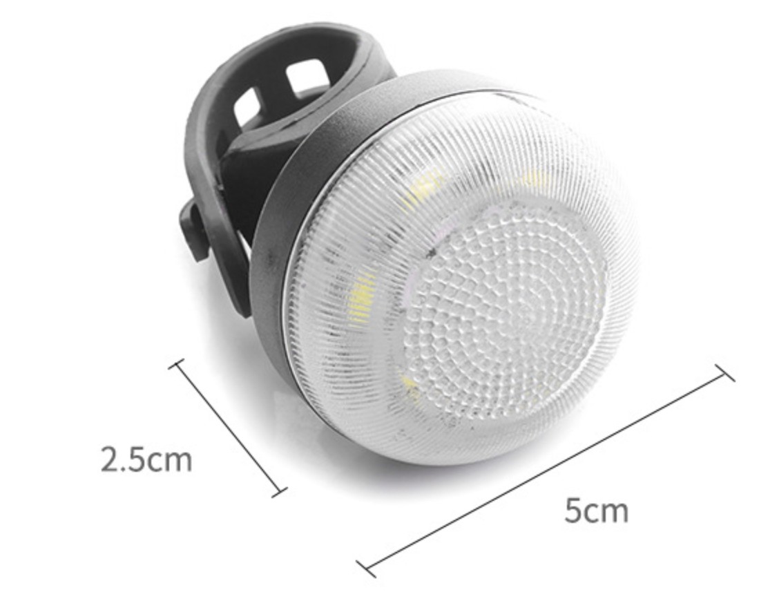 USB charging bicycle light with magnet